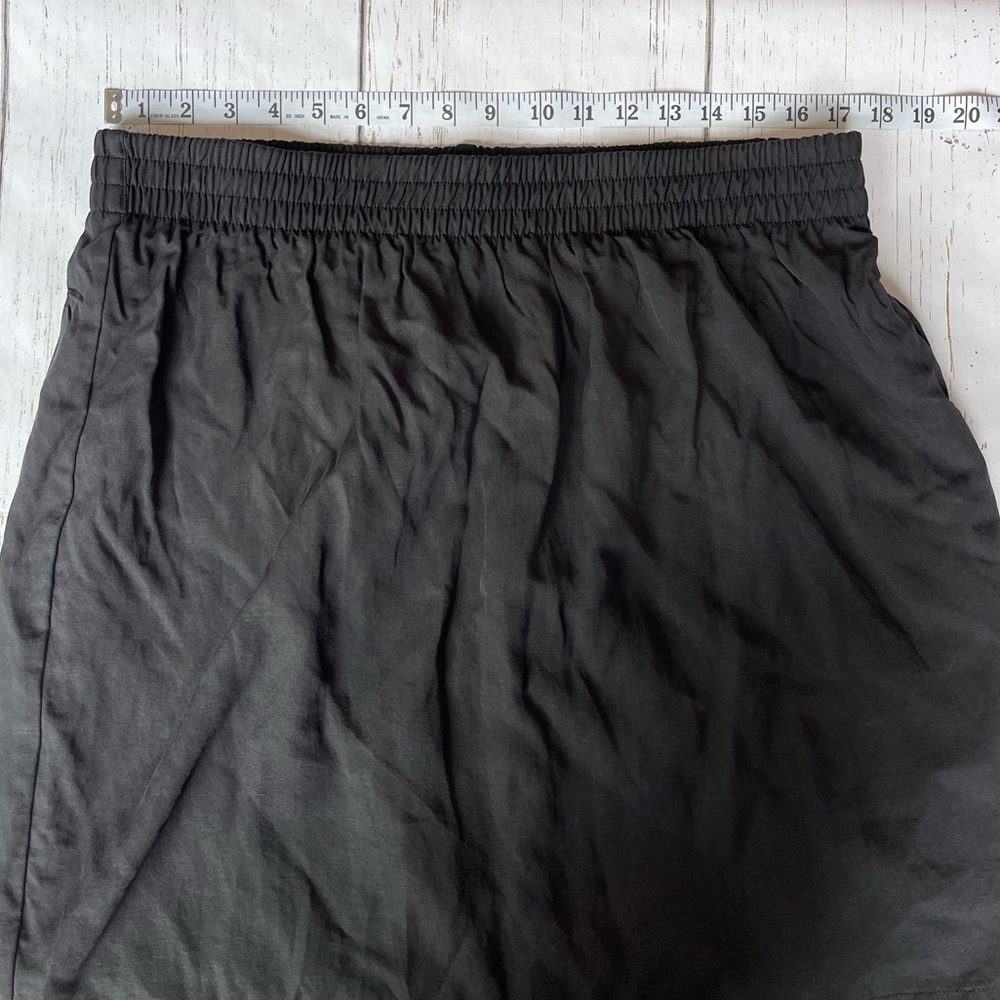 High-Waisted Linen Mini Skirt by Torrid - Picture 10 of 16